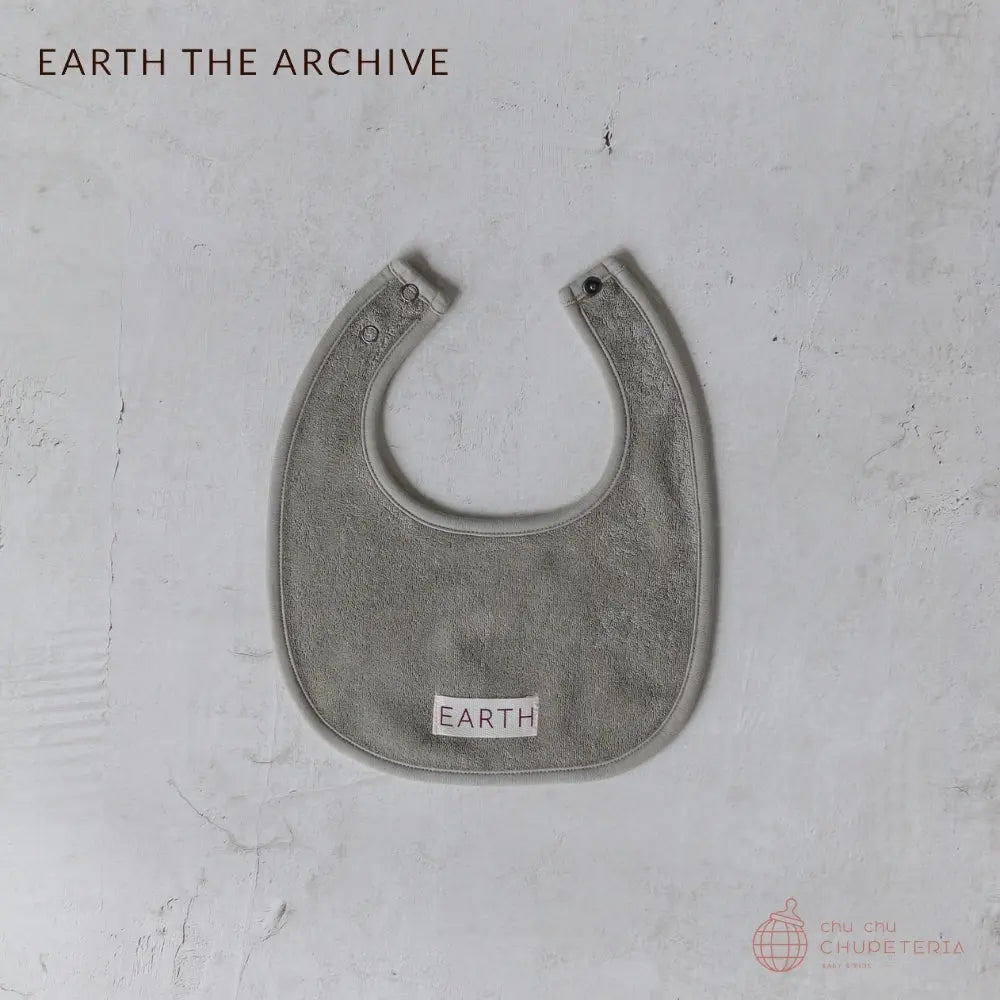 新品　EARTH THE ARCHIVE オーガニックビブ　スタイ EARTH THE ARCHIVE】Organic Bib - chu chu CHUPETERIA 正規代理店