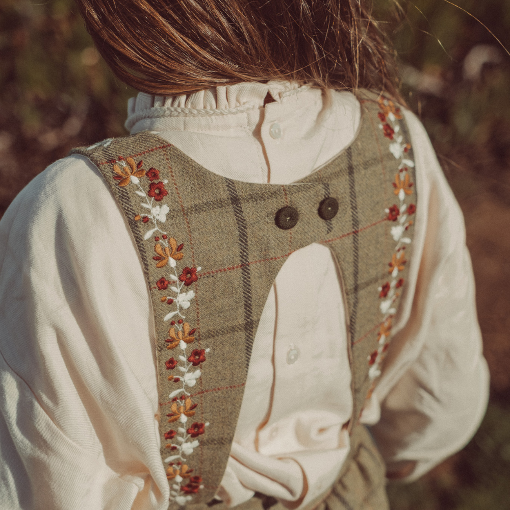 【THE LiTTLE POETS】Flora Green Tartan Long Overalls with Embroidery _ chu chu CHUPETERIA