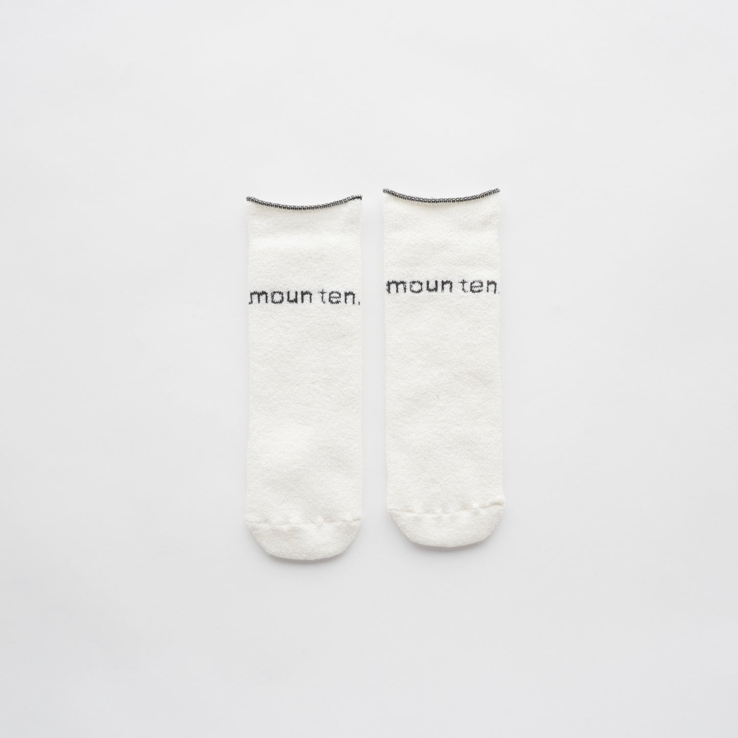 【MOUN TEN.】baby logo tube socks - 26AW Drop1 _ chu chu CHUPETERIA