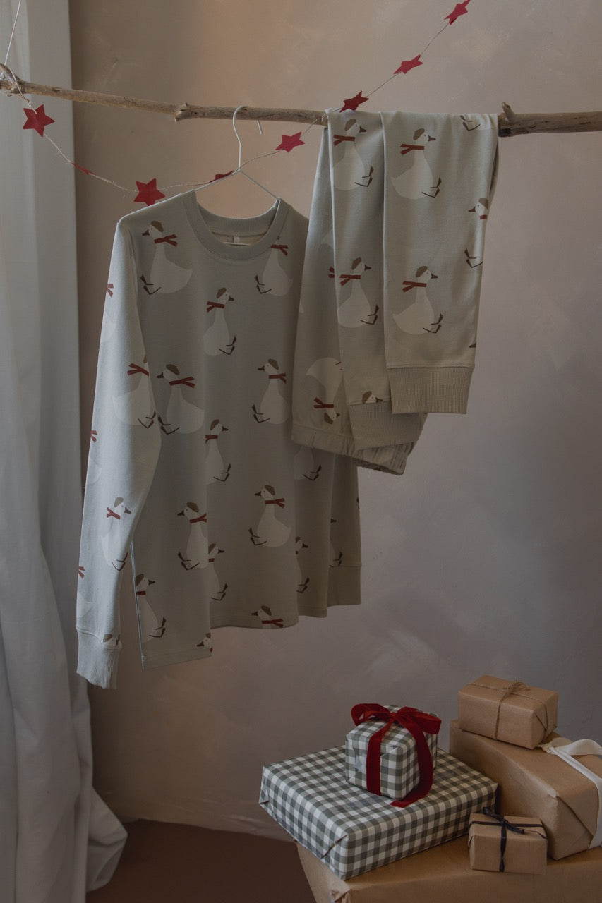 【organic zoo】Adult Christmas Goose PJ's _ chu chu CHUPETERIA